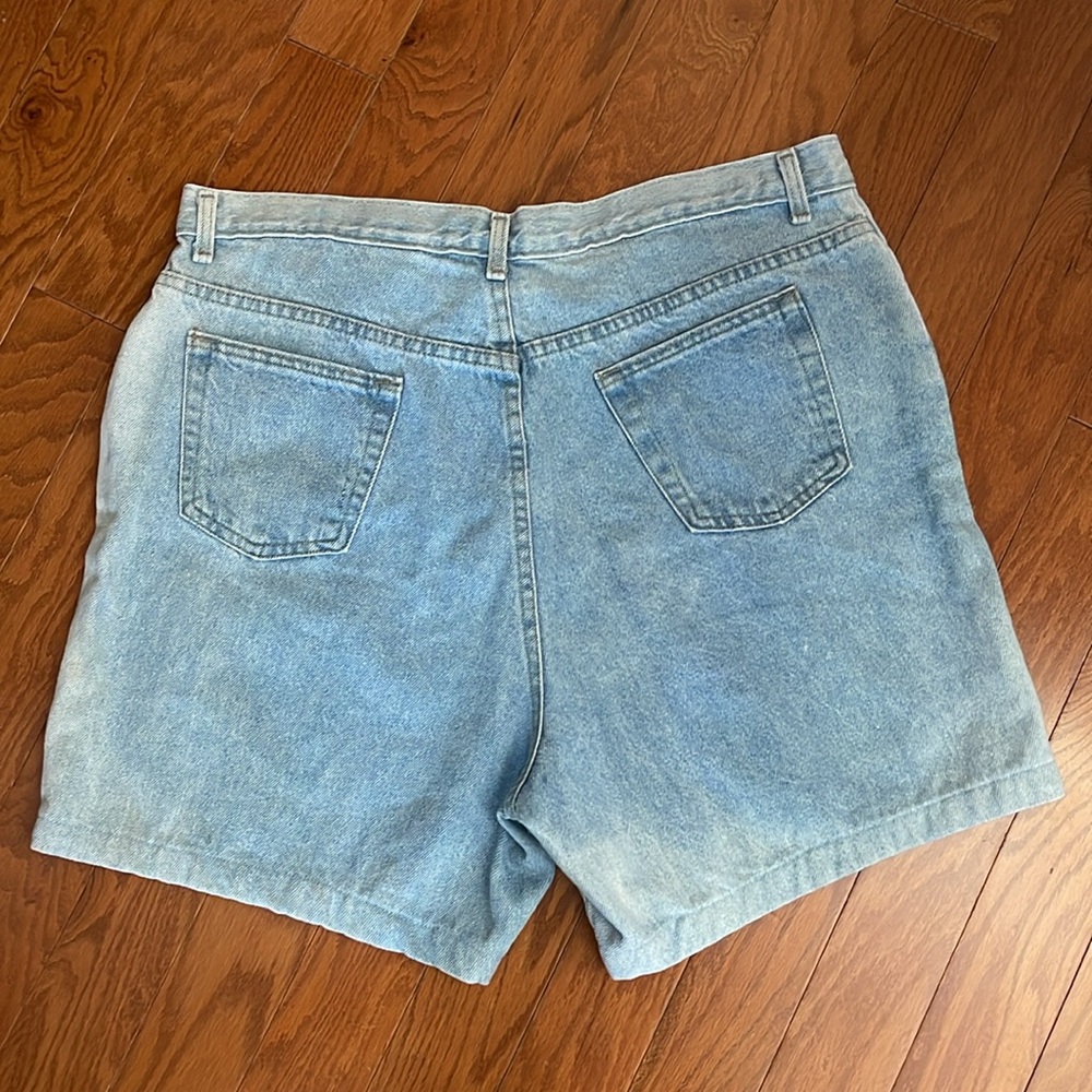 Faded Glory Women High Rise Jean Shorts‎ - Picture 4 of 14